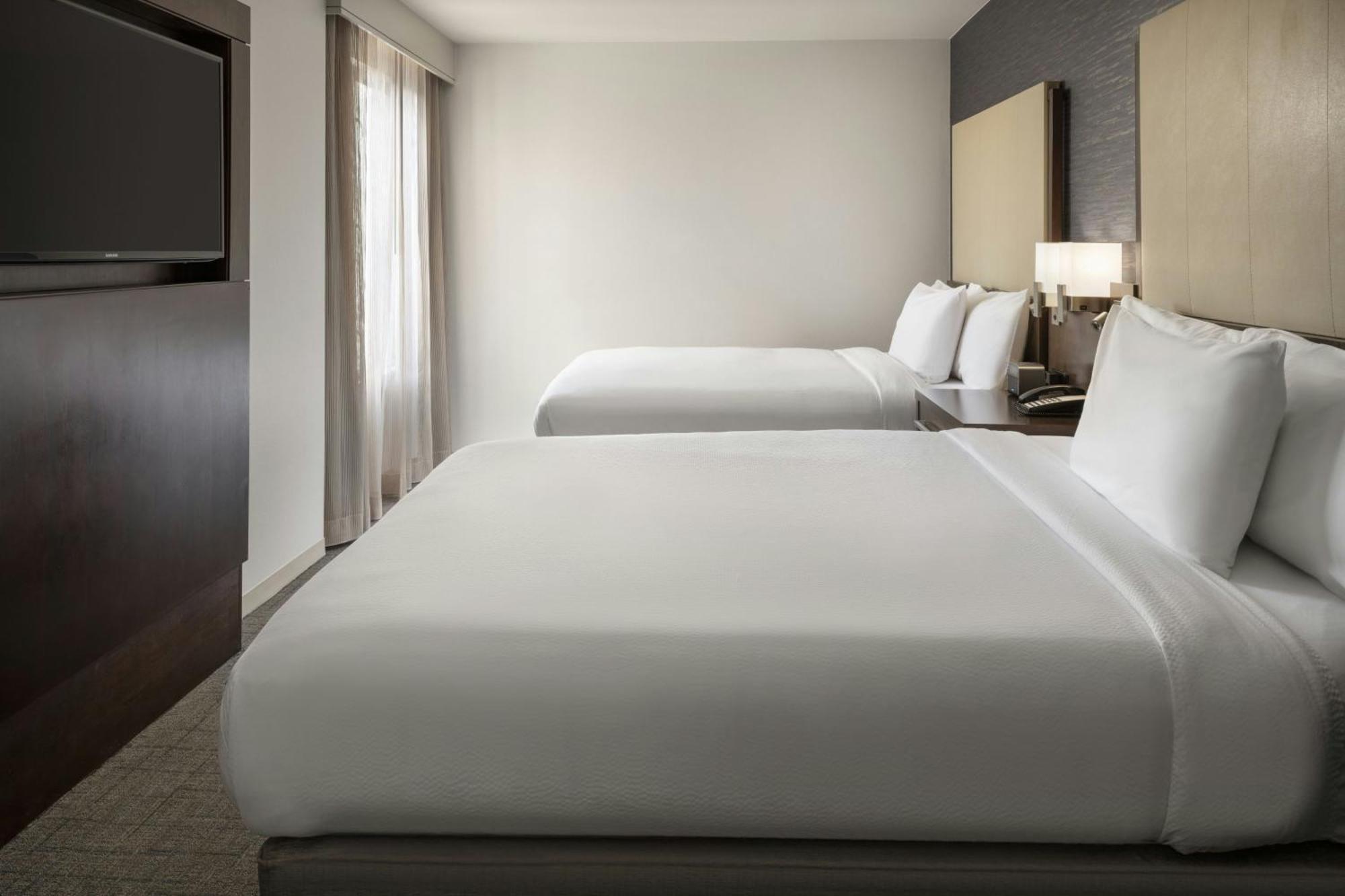 By Marriott Angeles Pasadena/old Town Hotel