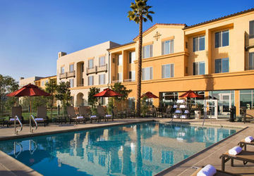 By Marriott Angeles Pasadena/old Town 3* Pasadena