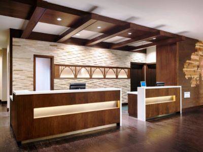 By Marriott Angeles Pasadena/old Town